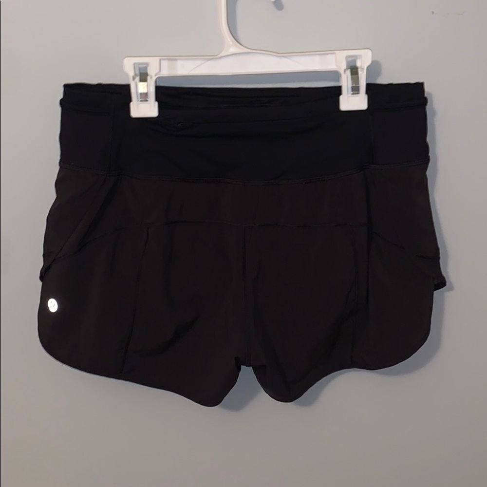 Size 6 black lululemon shorts